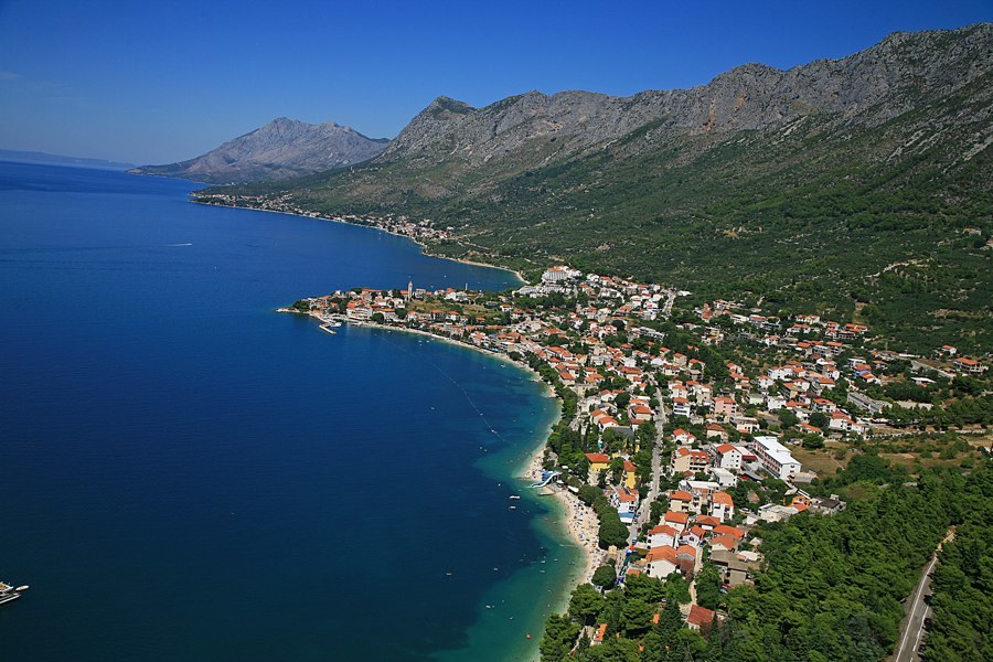 Gradac coastline on the Makarska Riviera